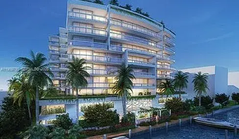 9261 E Bay Harbor Dr # 402, Bay Harbor Islands FL 33154
