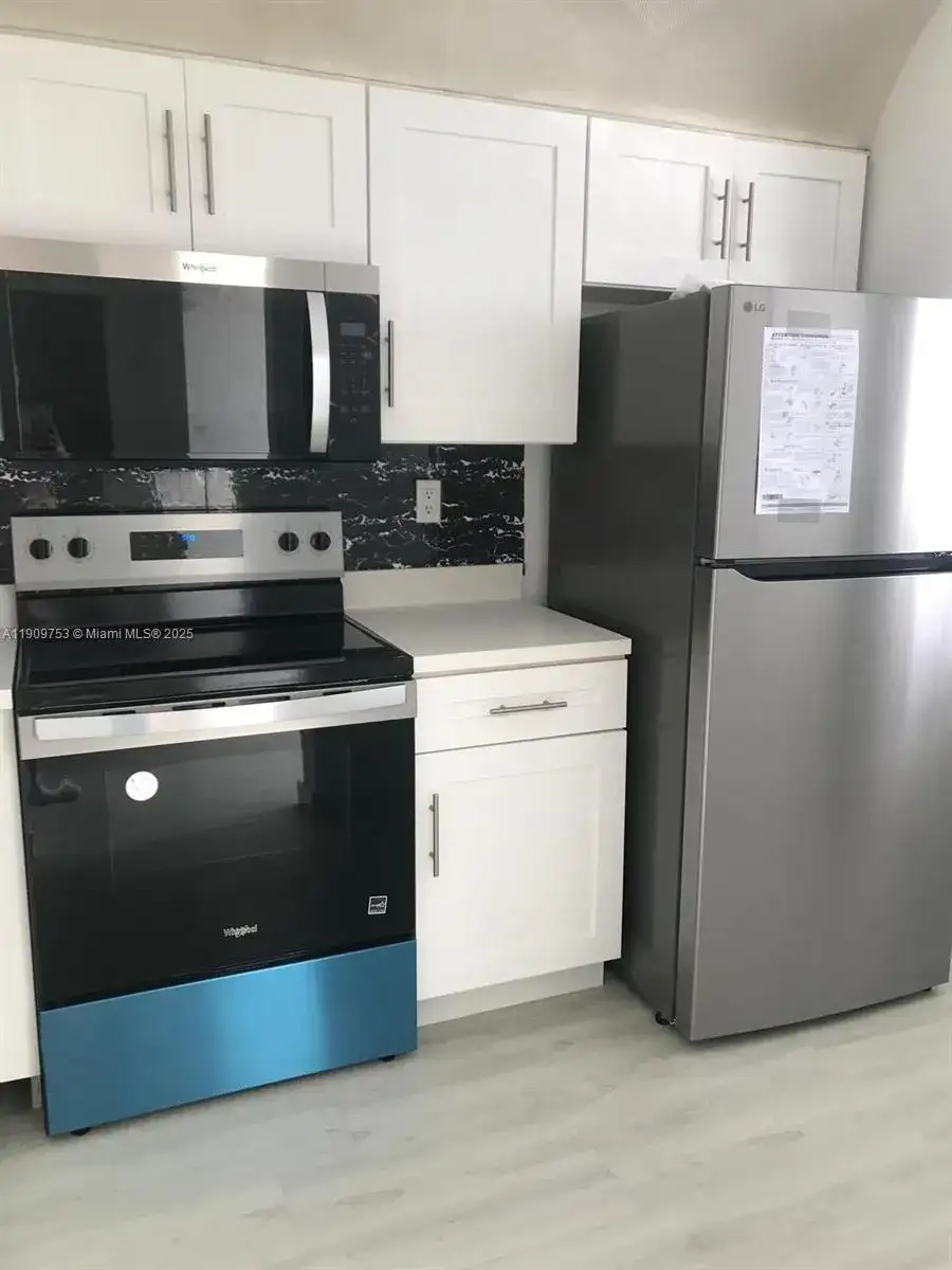 438 NE 210th Cir Ter # 4B, Miami FL 33179 photo 5