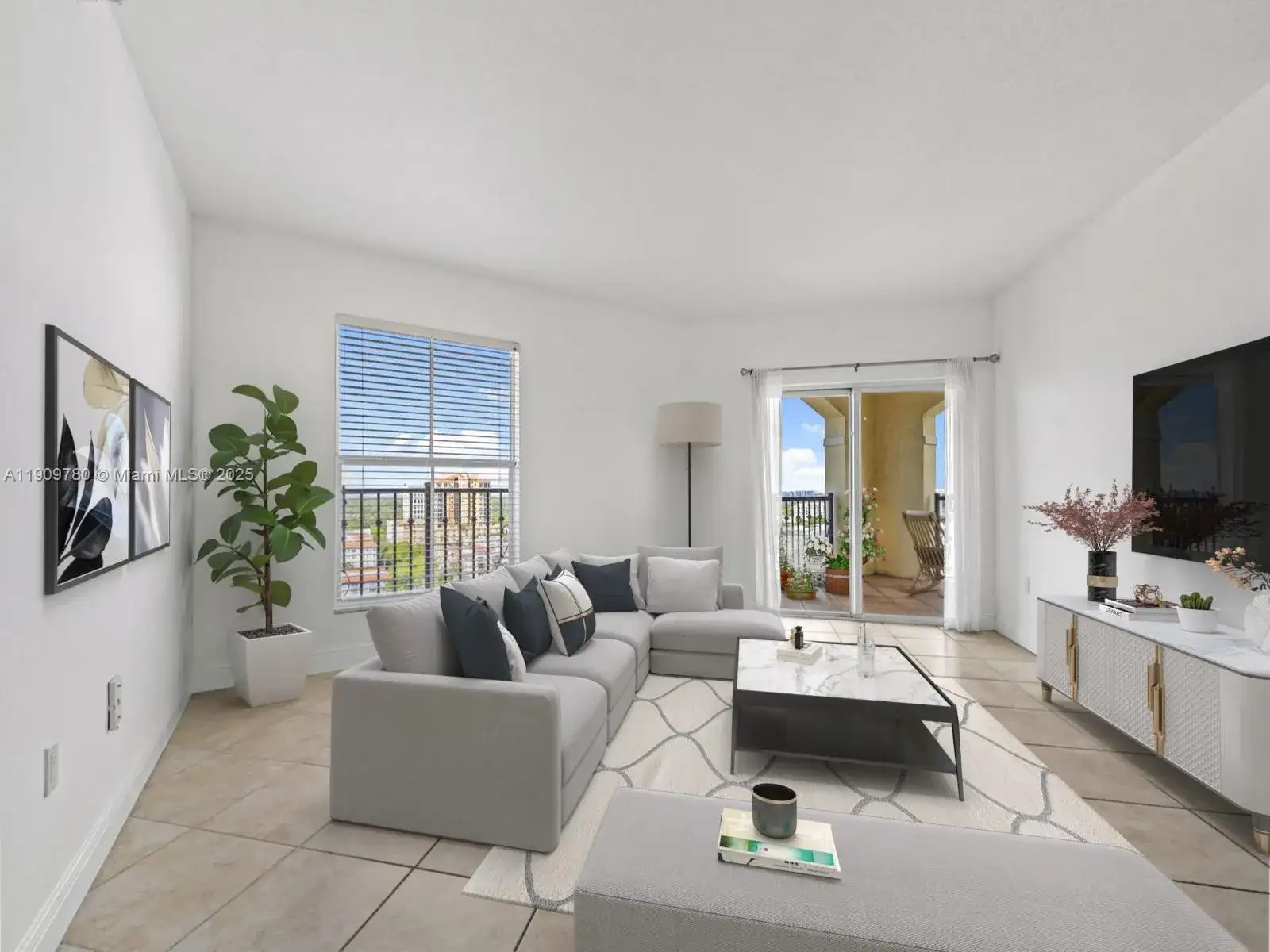 1627 SW 37th Ave # 1103, Miami FL 33145 photo 2