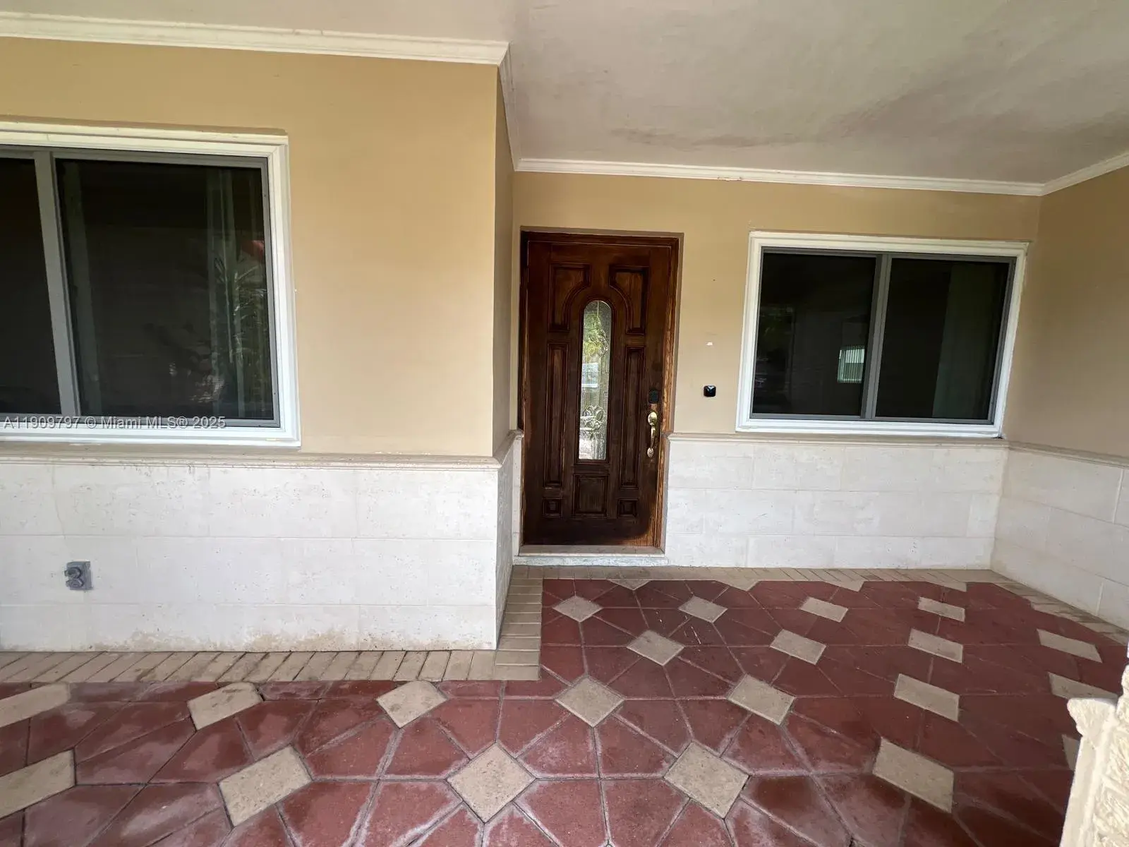 2001 N 41st Ave # 0, Hollywood FL 33021