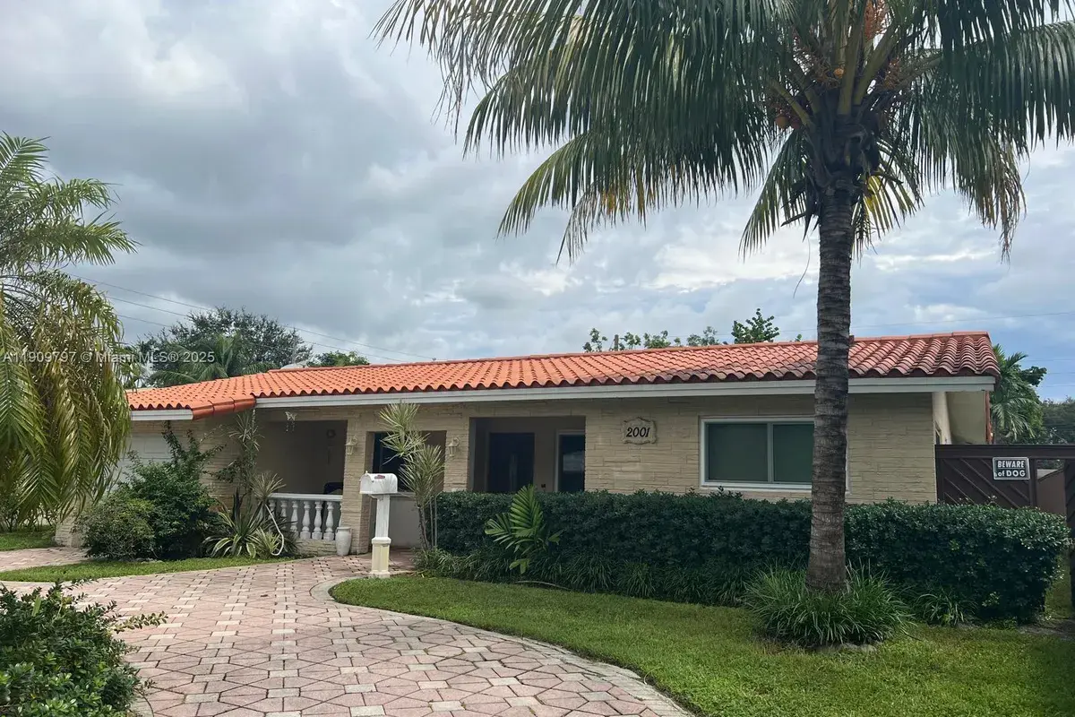 2001 N 41st Ave # 0, Hollywood FL 33021