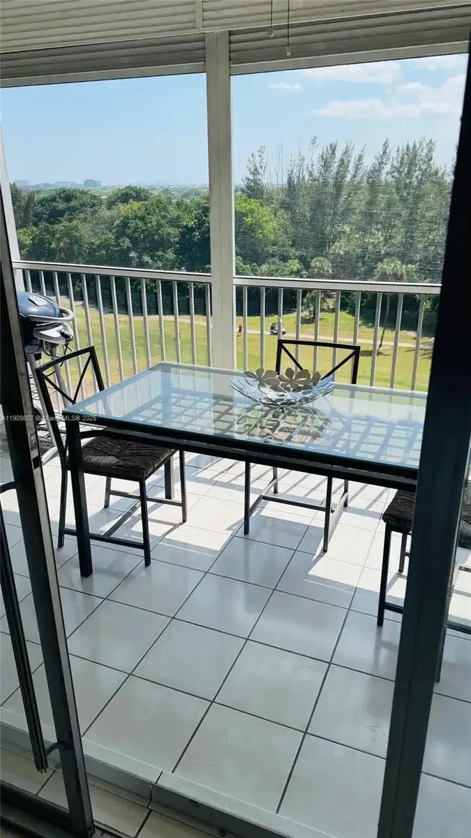 3150 N Palm Aire Dr # 801, Pompano Beach FL 33069 photo 2