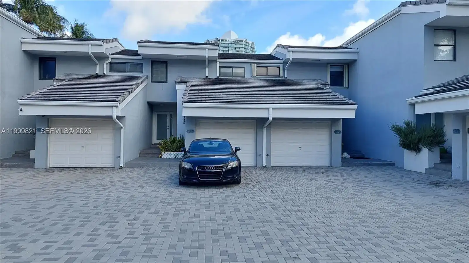 255 Poinciana Dr # 605, Sunny Isles Beach FL 33160 photo 2