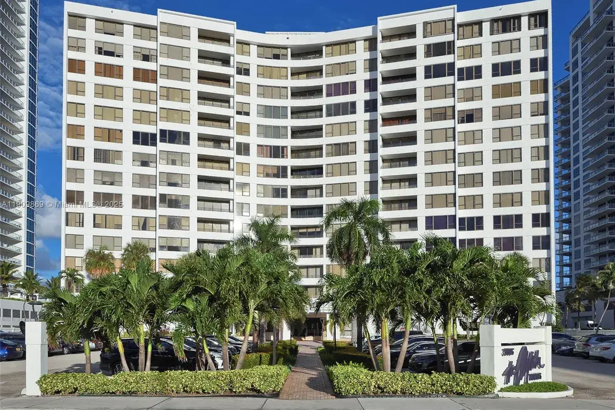 3505 S Ocean Dr # 811, Hollywood FL 33019