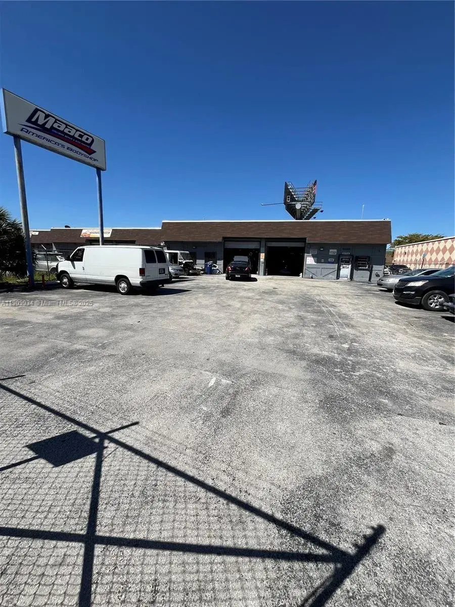 12250 SW 117th Ct, Miami FL 33186