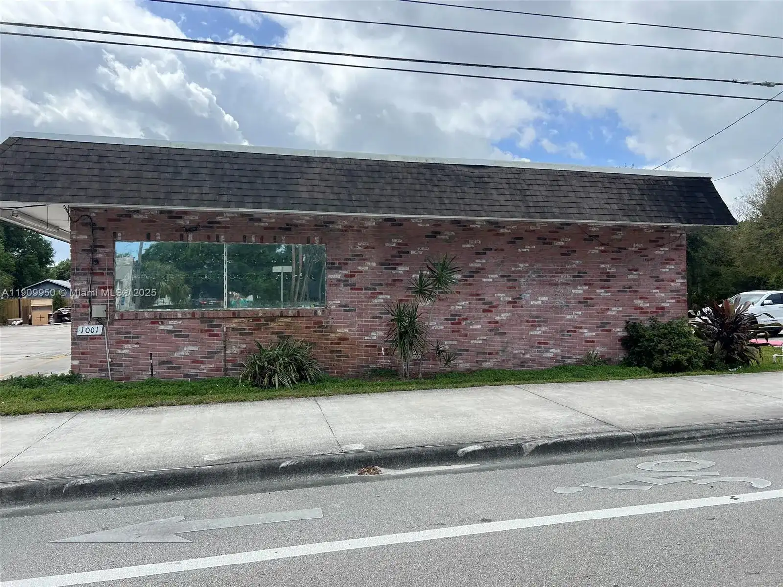 1001 W Midway Rd, Fort Pierce FL 34982 photo 3