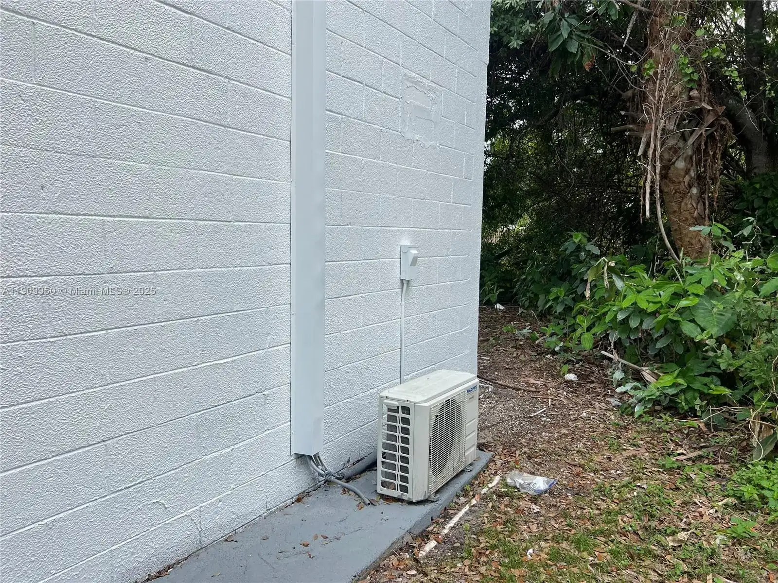 1001 W Midway Rd, Fort Pierce FL 34982 photo 5