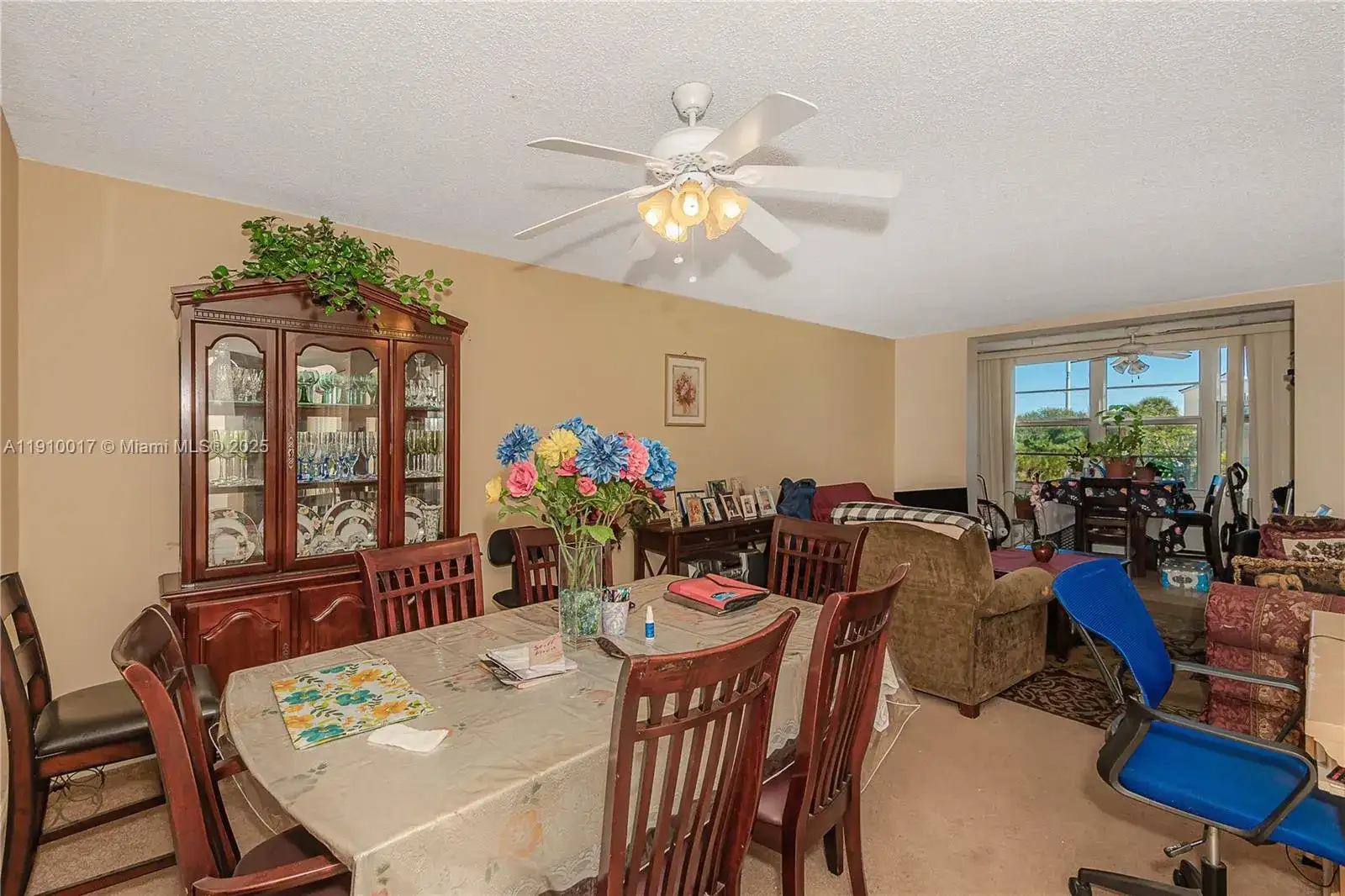 2850 Somerset Dr # 308L, Lauderdale Lakes FL 33311 photo 2