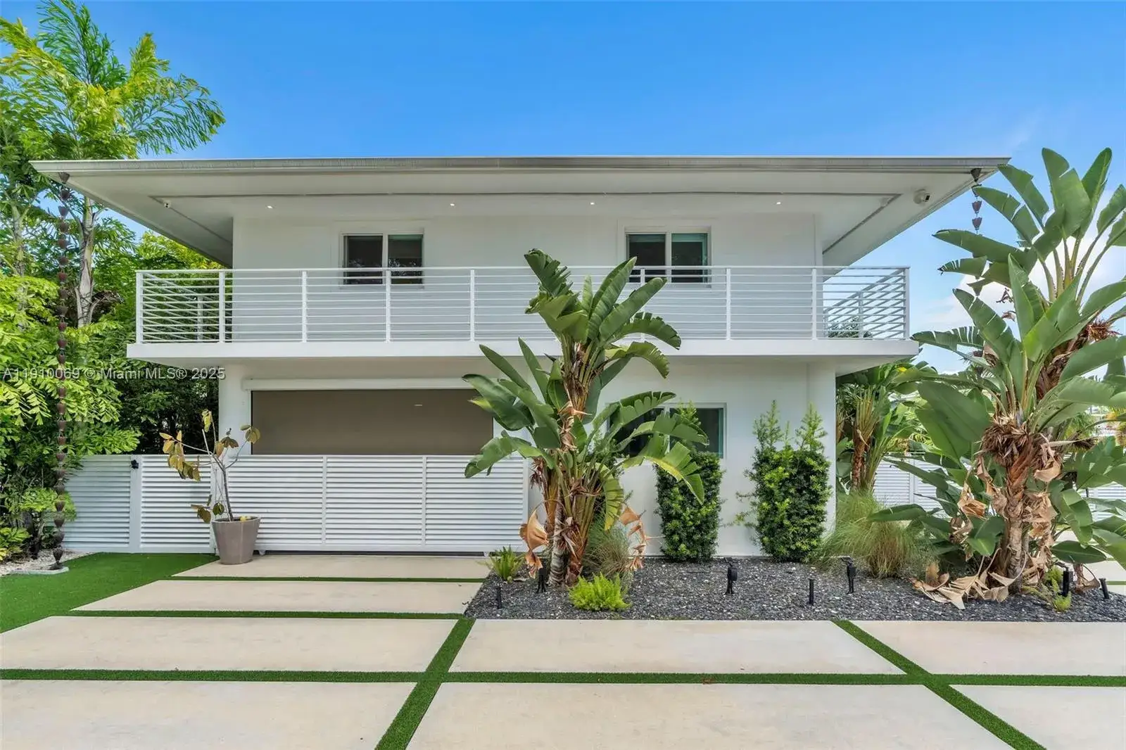 165 Ocean Dr, Tavernier FL 33070