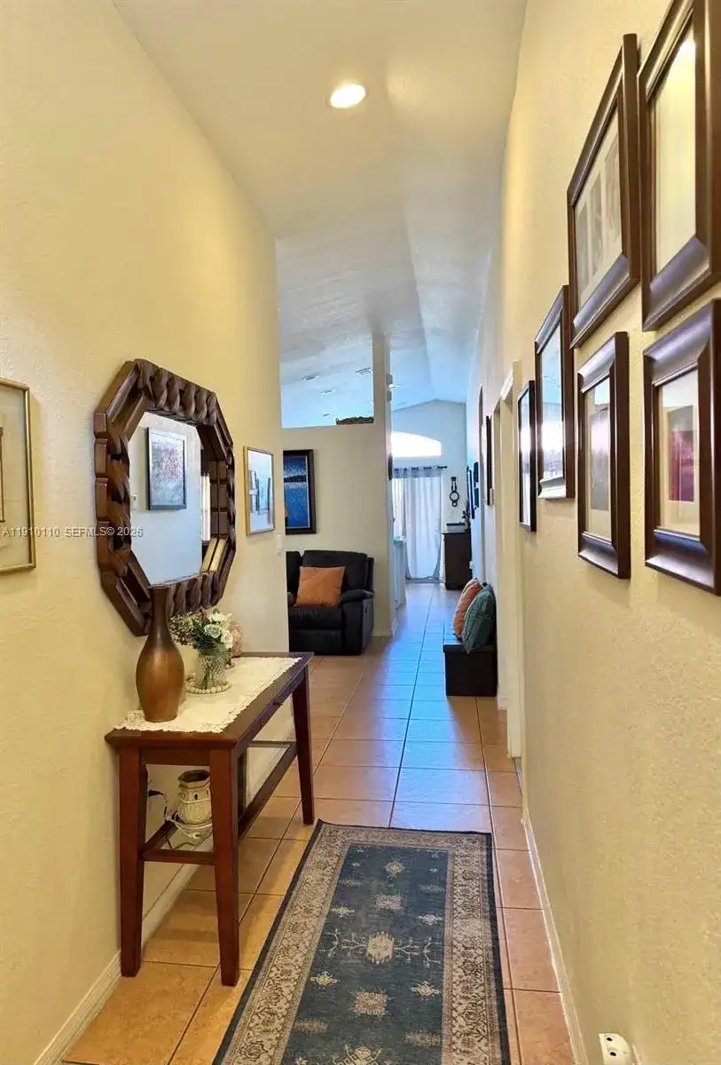 2065 SE 14th St, Homestead FL 33035 photo 5