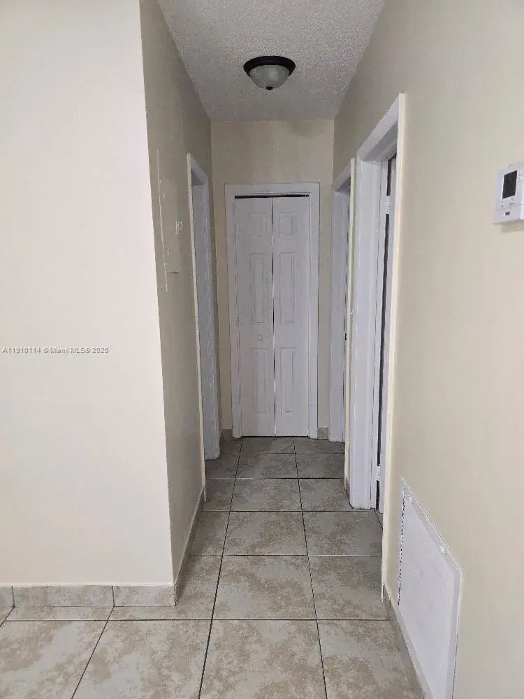 305 N 61st Ave # 1, Hollywood FL 33024