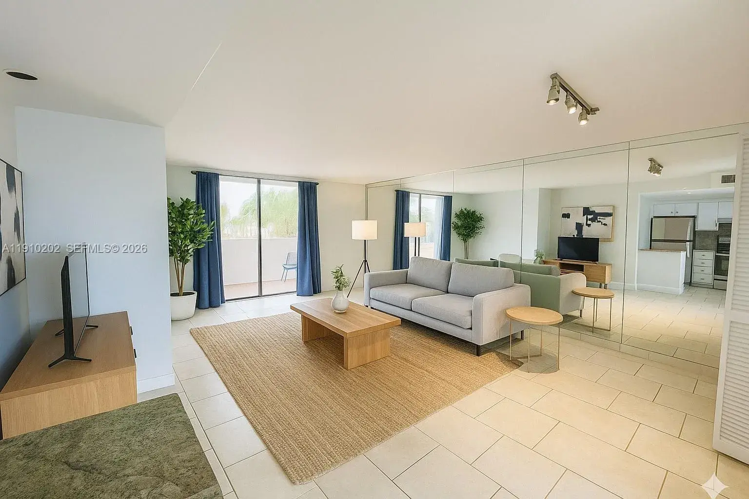 555 NE 30th St # 203, Miami FL 33137