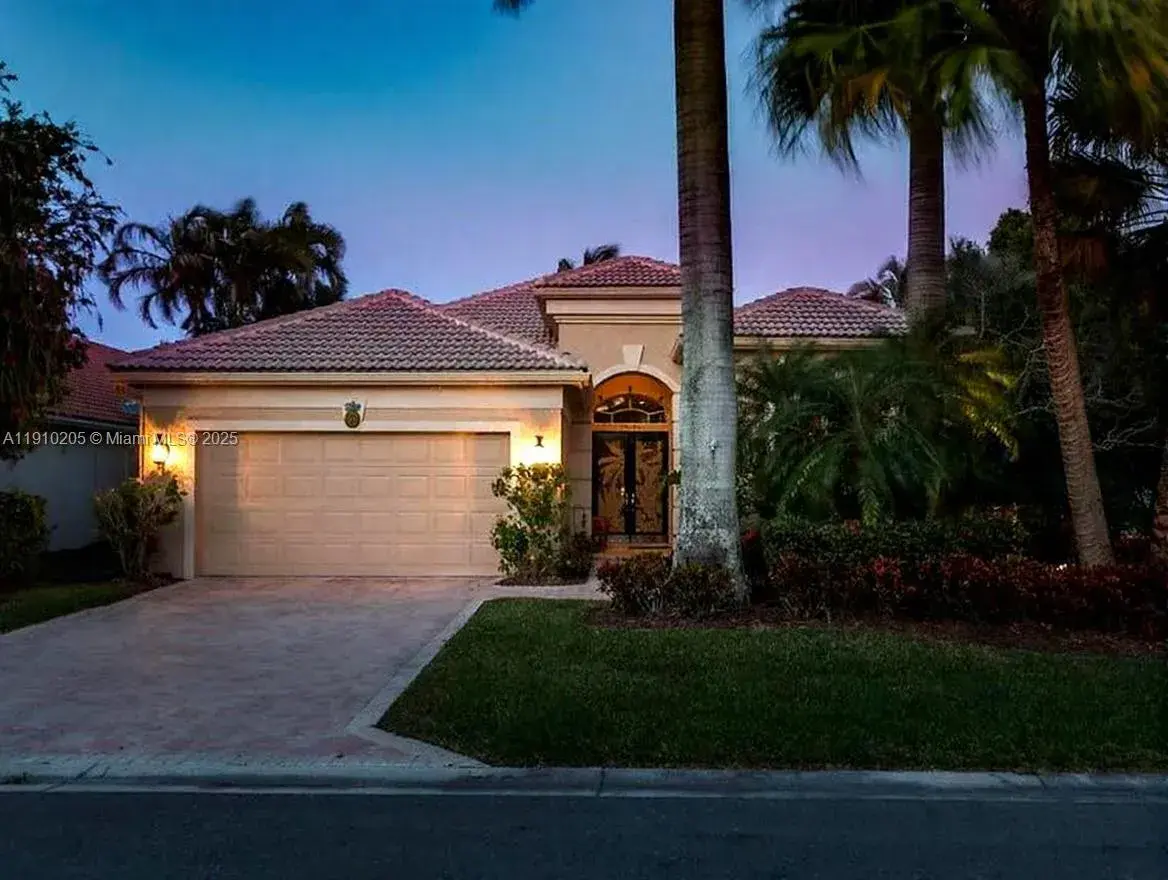 8155 Cypress Point Rd, West Palm Beach FL 33412