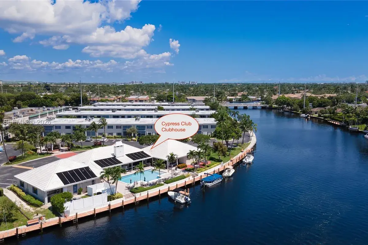 180 Cypress Club Dr # 834, Pompano Beach FL 33060