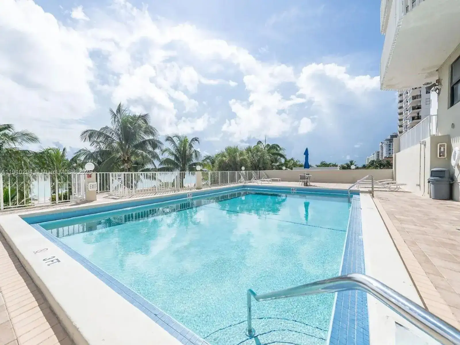 6061 Collins Ave # 11A, Miami Beach FL 33140 photo 5