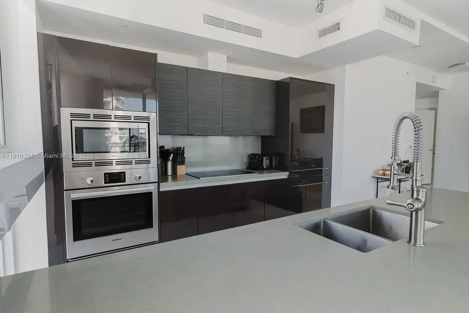 1080 Brickell Ave # 3309, Miami FL 33131 photo 5