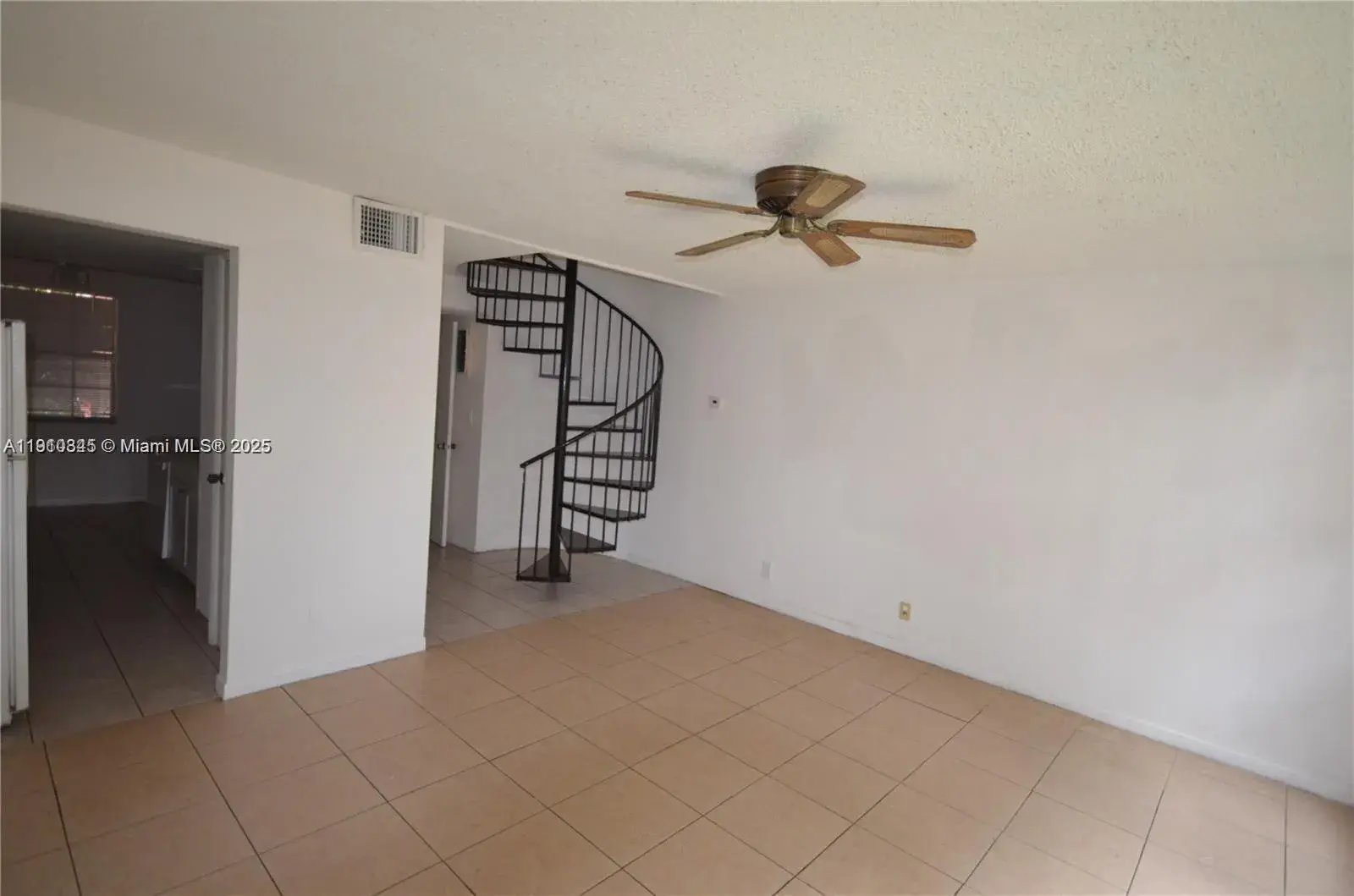 680 Tennis Club Dr # 107, Fort Lauderdale FL 33311
