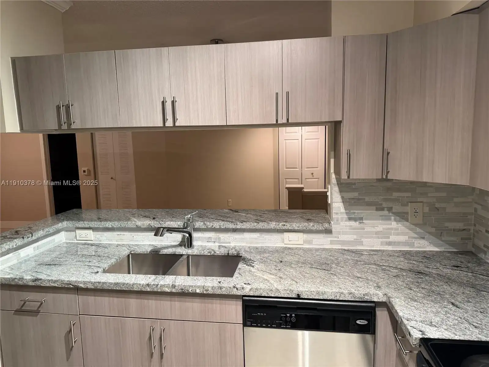 17150 N Bay Rd # 2102, Sunny Isles Beach FL 33160 photo 5