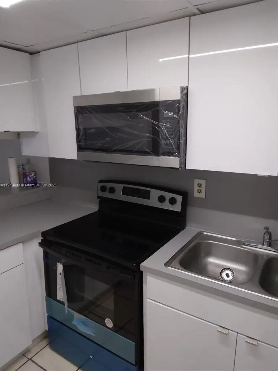 1305 W 46th St # 230, Hialeah FL 33012 photo 3