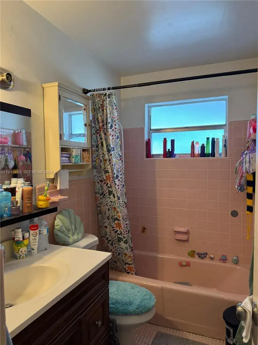 2444 Polk St # 210, Hollywood FL 33020 photo 5