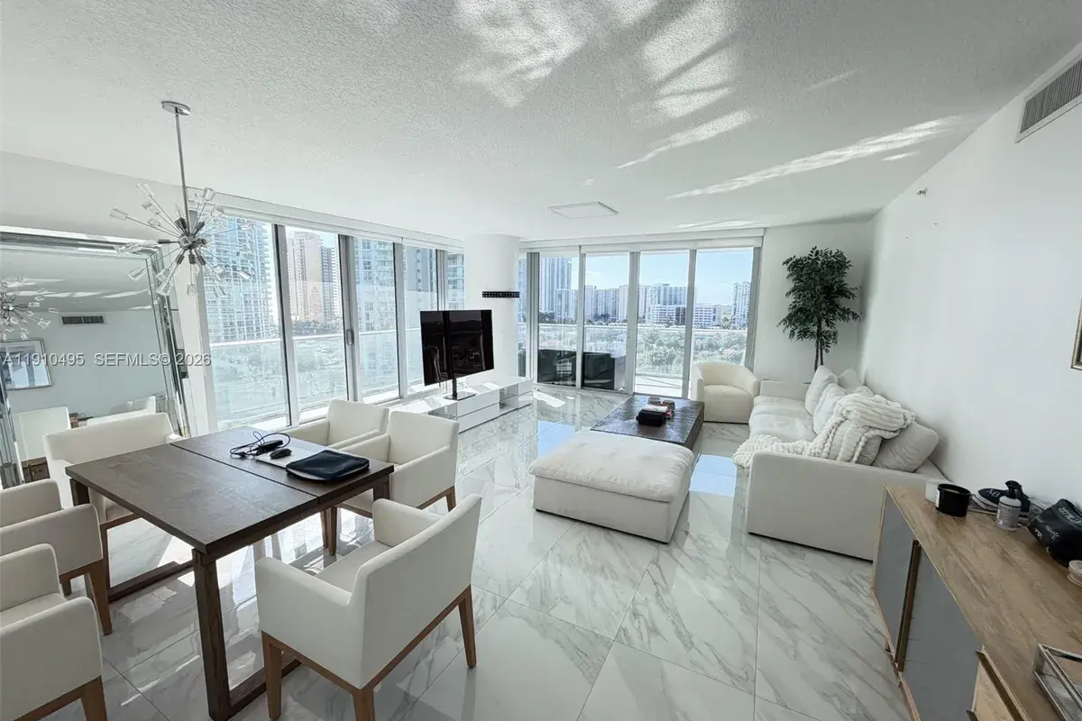 330 Sunny Isles Blvd # 1008, Sunny Isles Beach FL 33160
