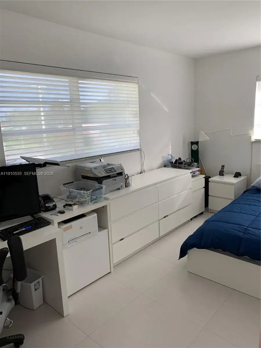 1501 Arthur St # 10, Hollywood FL 33020 photo 4