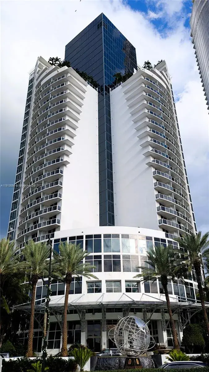 18001 Collins Ave # 2115, Sunny Isles Beach FL 33160