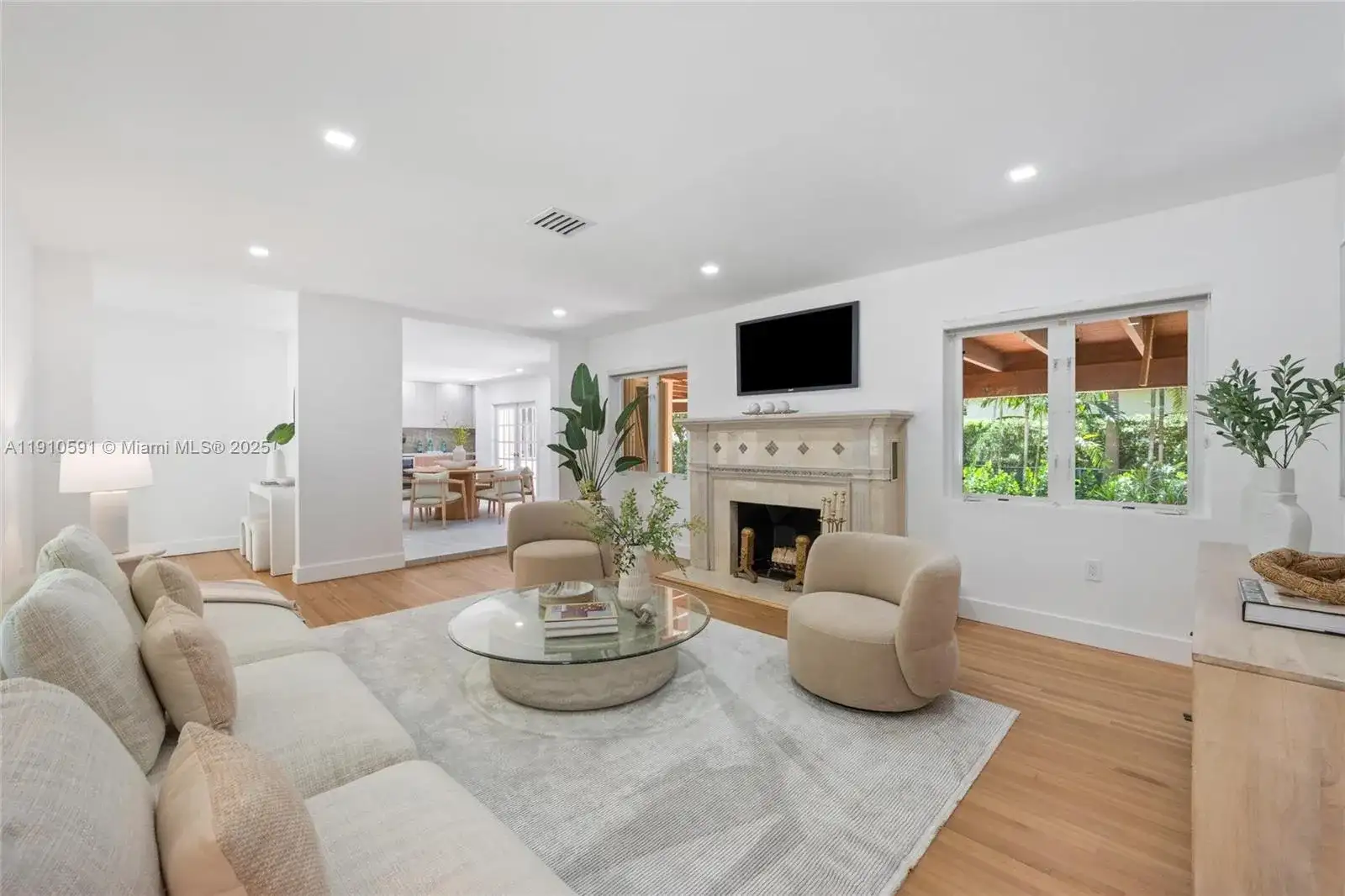 5211 Granada Blvd, Coral Gables FL 33146 photo 3