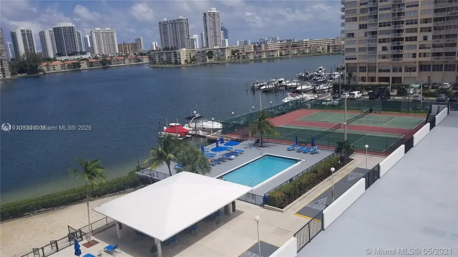 2780 NE 183rd St # 608, Aventura FL 33160