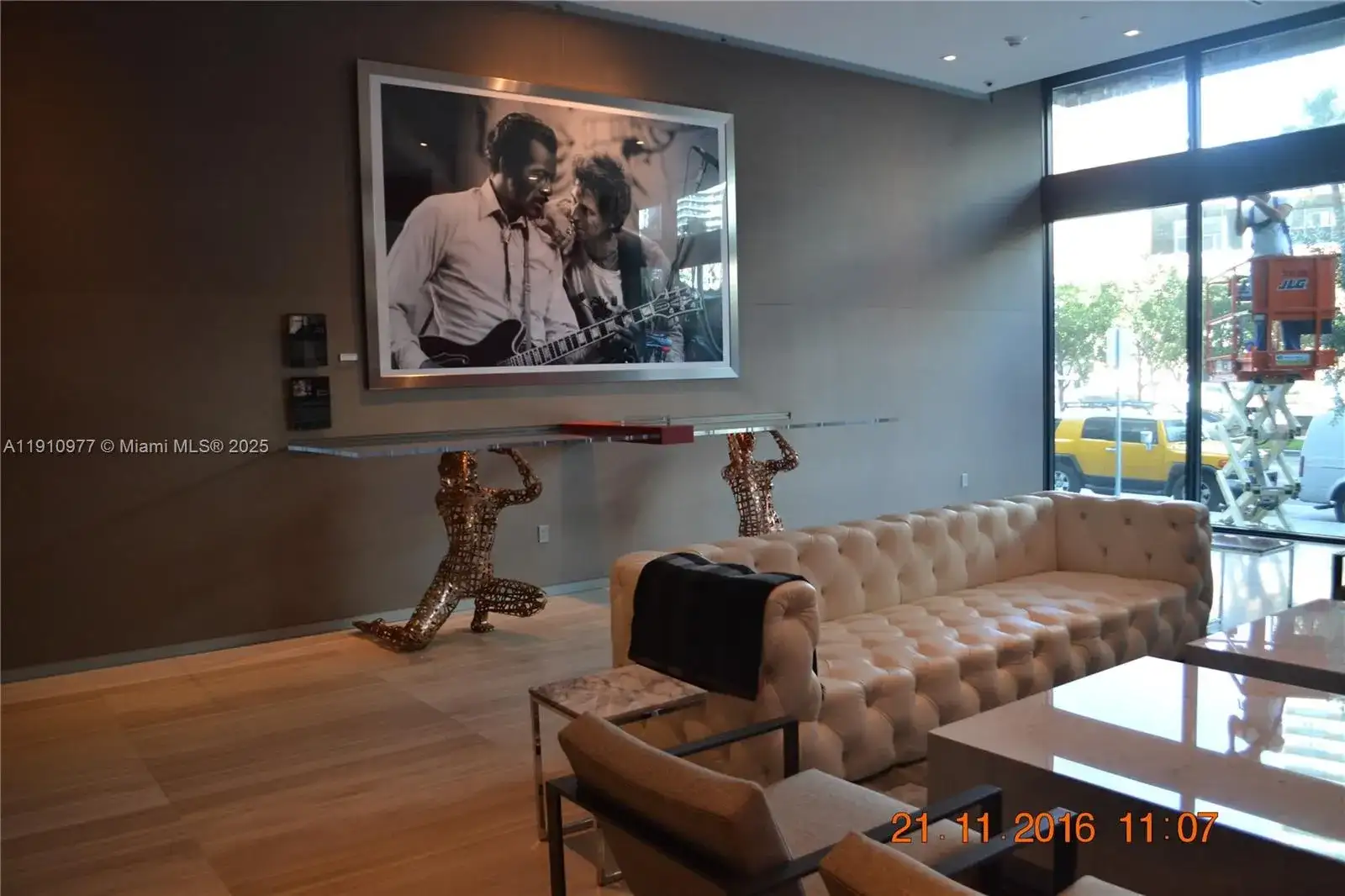1080 Brickell Ave # 2003, Miami FL 33131 photo 2