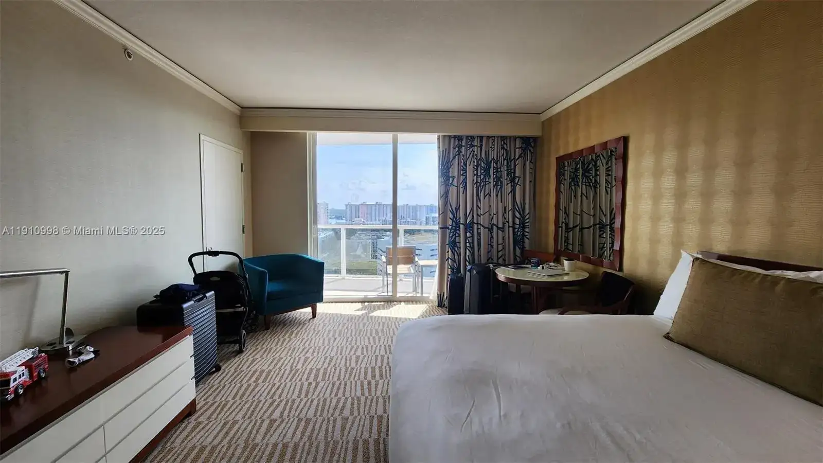18001 Collins Ave # 1701, Sunny Isles Beach FL 33160 photo 2