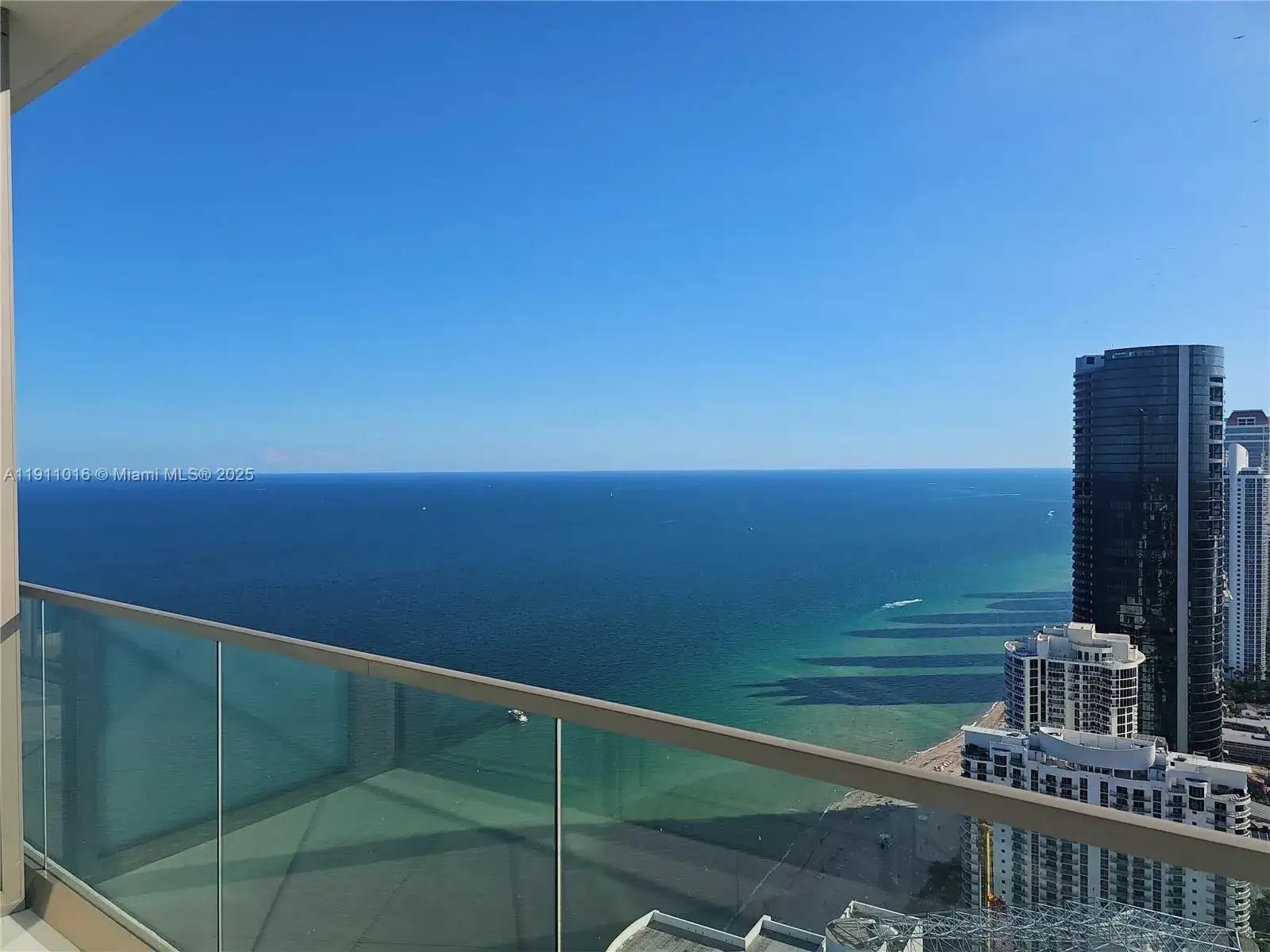 18975 Collins Ave # 4605, Sunny Isles Beach FL 33160 photo 4