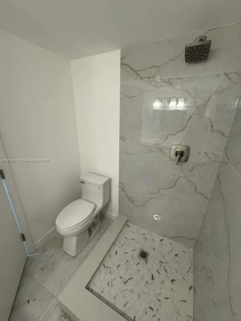 1550 NE 191st St # 310, Miami FL 33179 photo 5