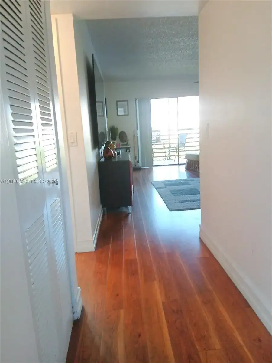 10442 Sunrise Lakes Blvd # 203, Sunrise FL 33322 photo 5