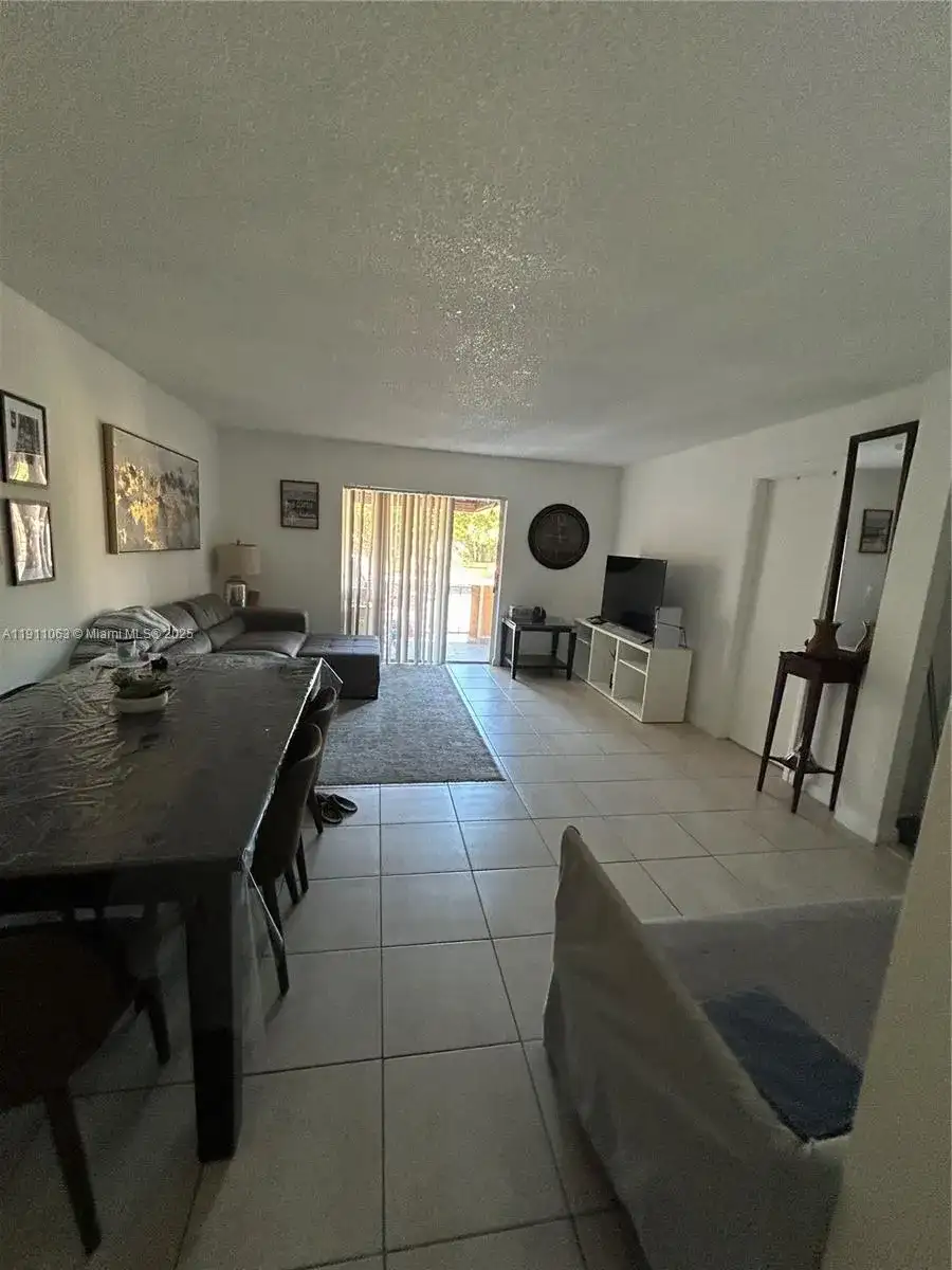 17901 NW 68th Ave # T207, Hialeah FL 33015 photo 5