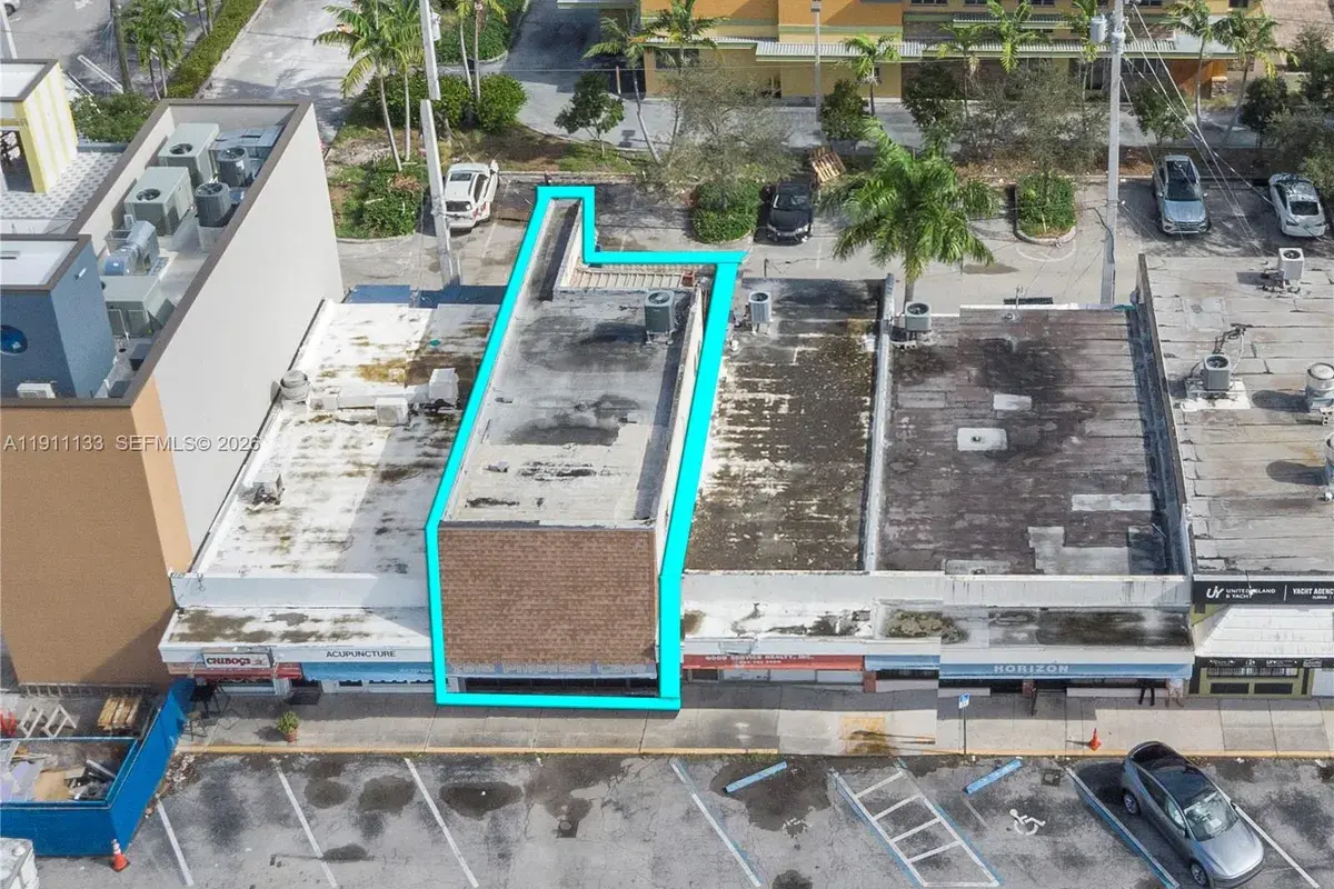 1083 SE 17th St, Fort Lauderdale FL 33316