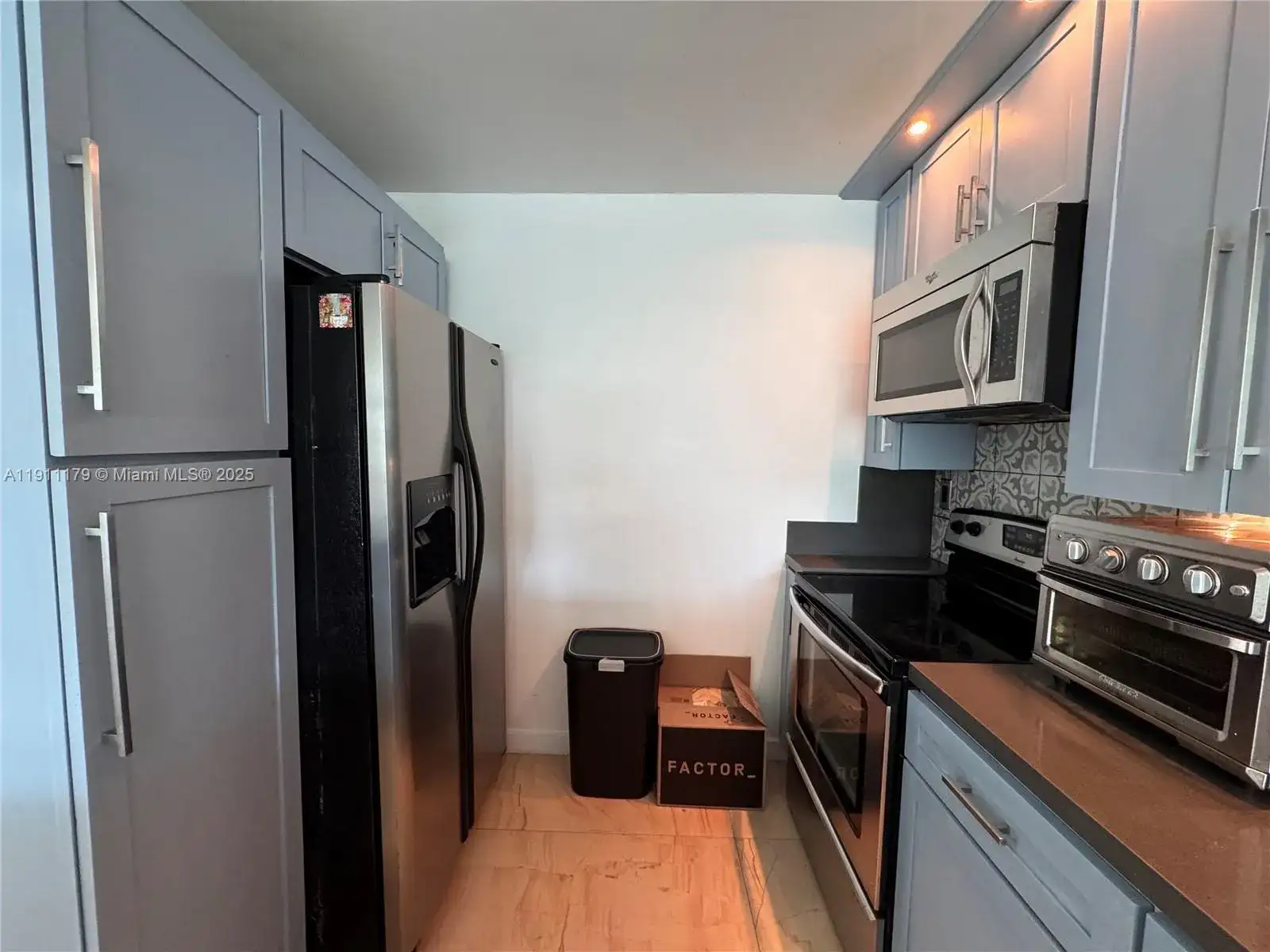 8233 Harding Ave # 403, Miami Beach FL 33141 photo 4