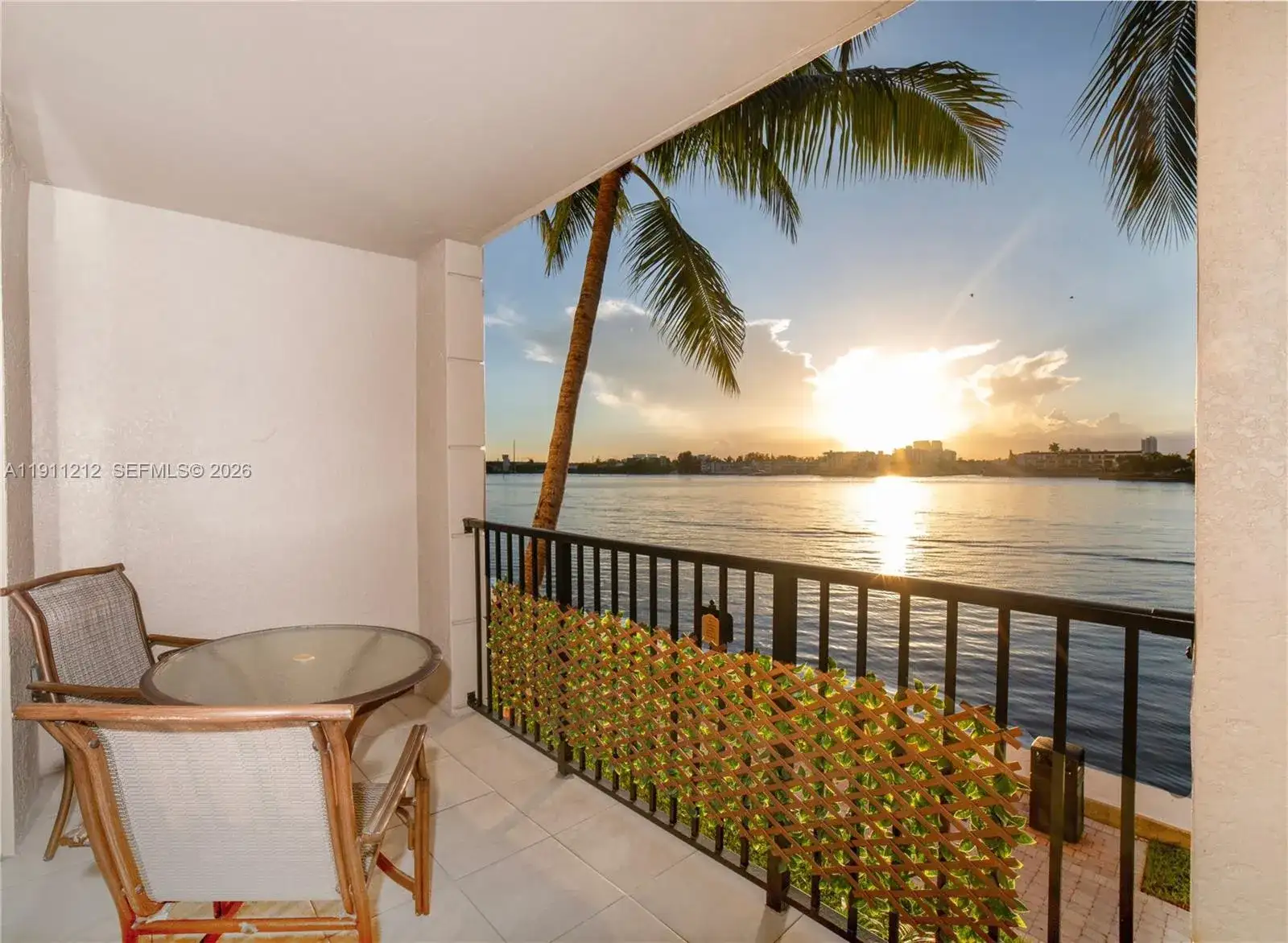 17150 N Bay Rd # 2207, Sunny Isles Beach FL 33160 photo 2