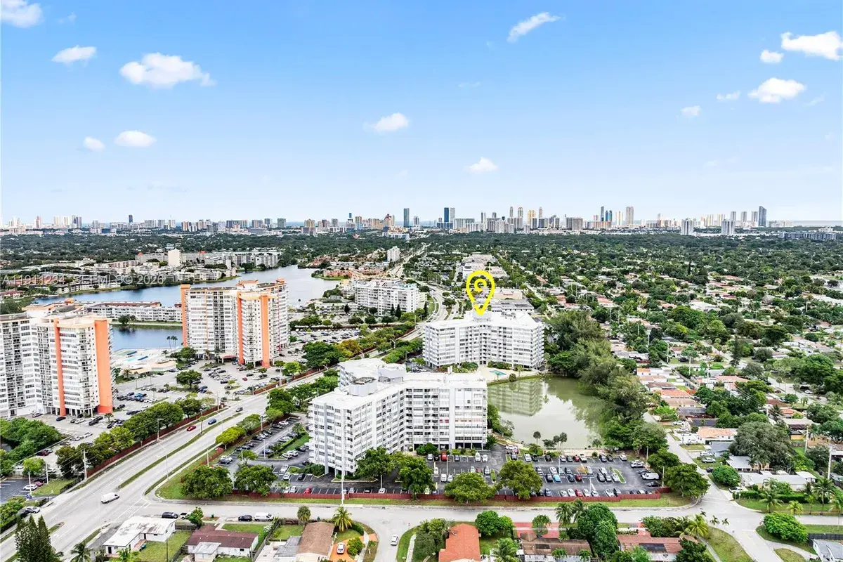 1300 NE Miami Gardens Dr # 512E, Miami FL 33179