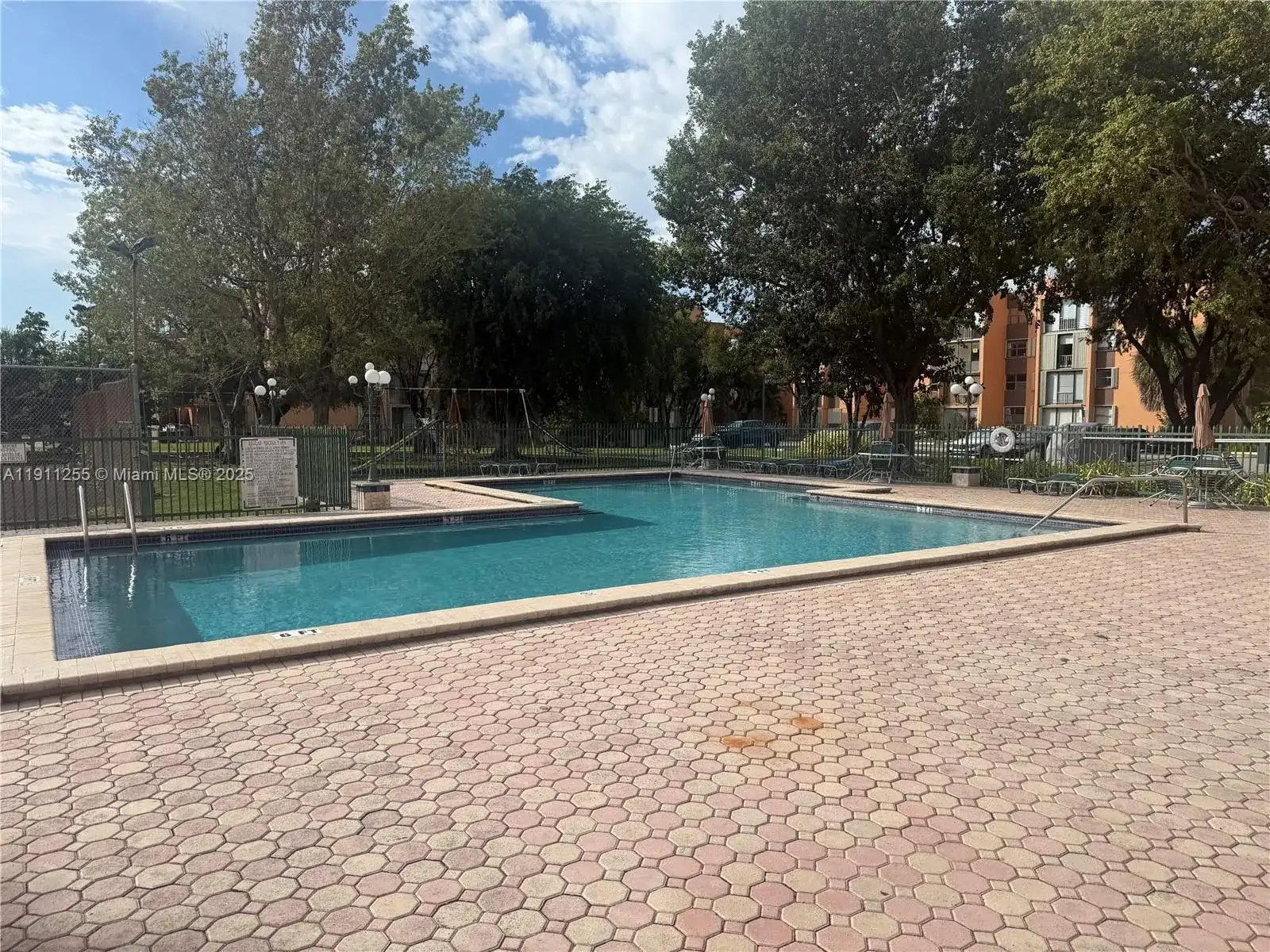 9420 W Flagler St # 104, Miami FL 33174 photo 5