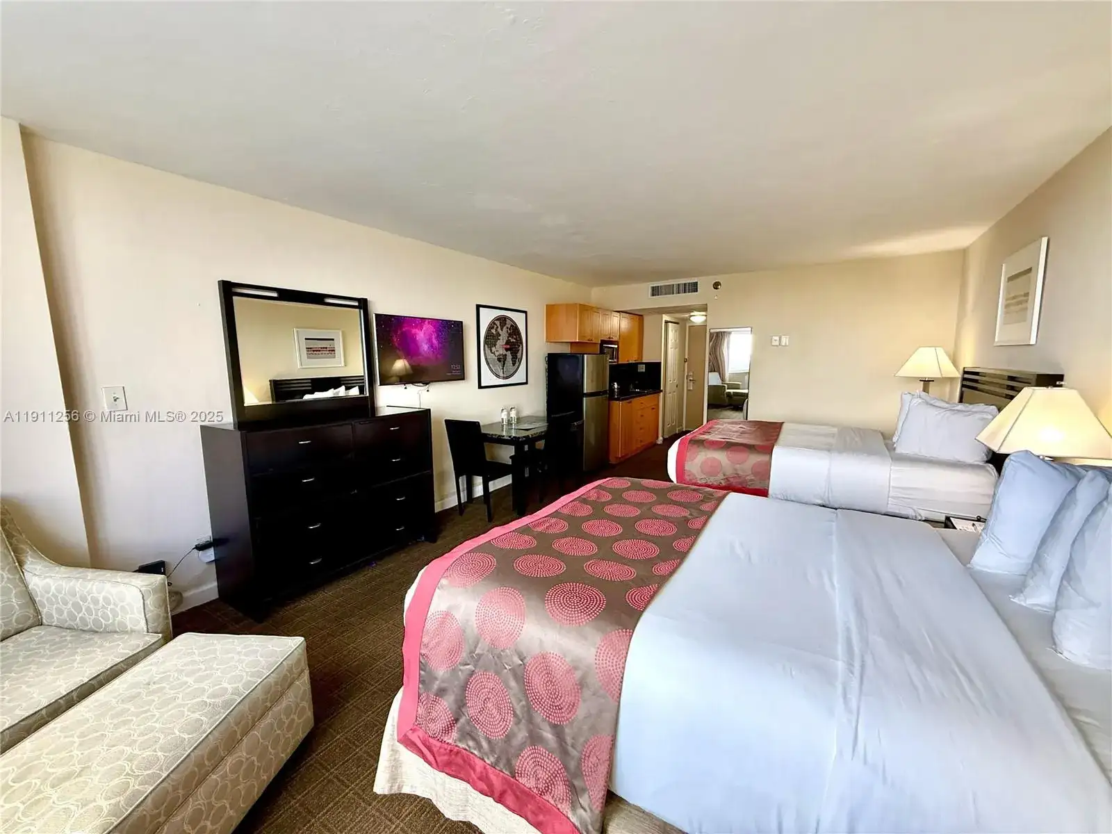 19201 Collins Ave # 904, Sunny Isles Beach FL 33160 photo 4