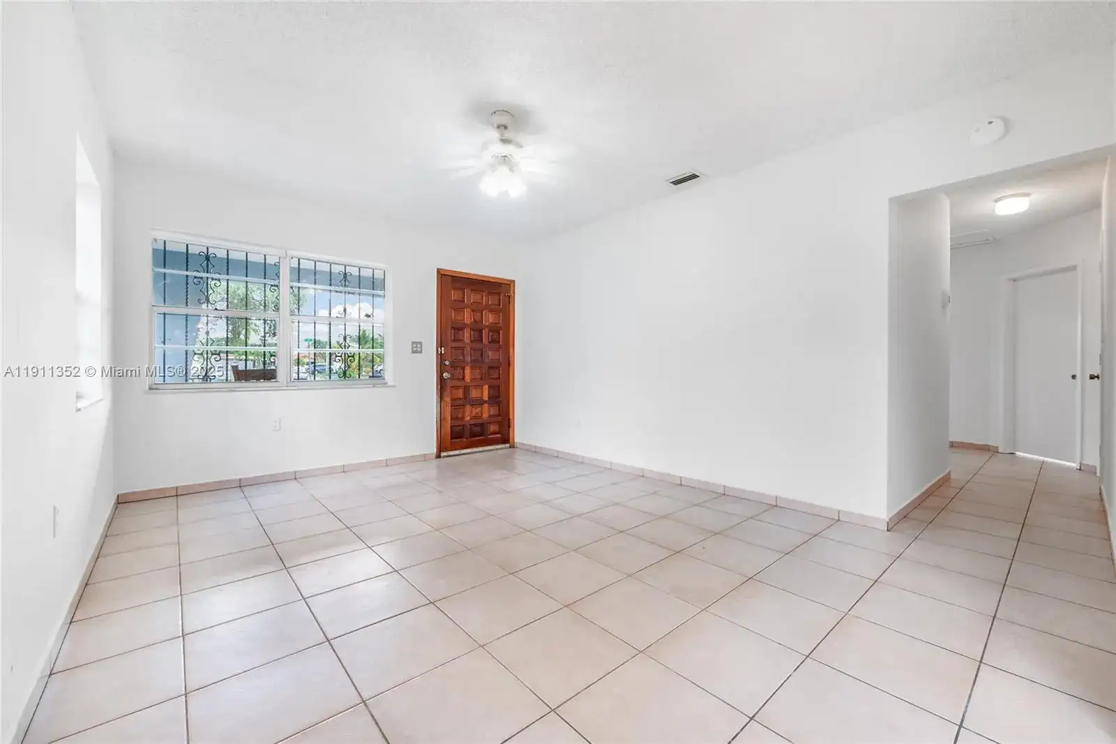 682 W 37th St, Hialeah FL 33012 photo 5