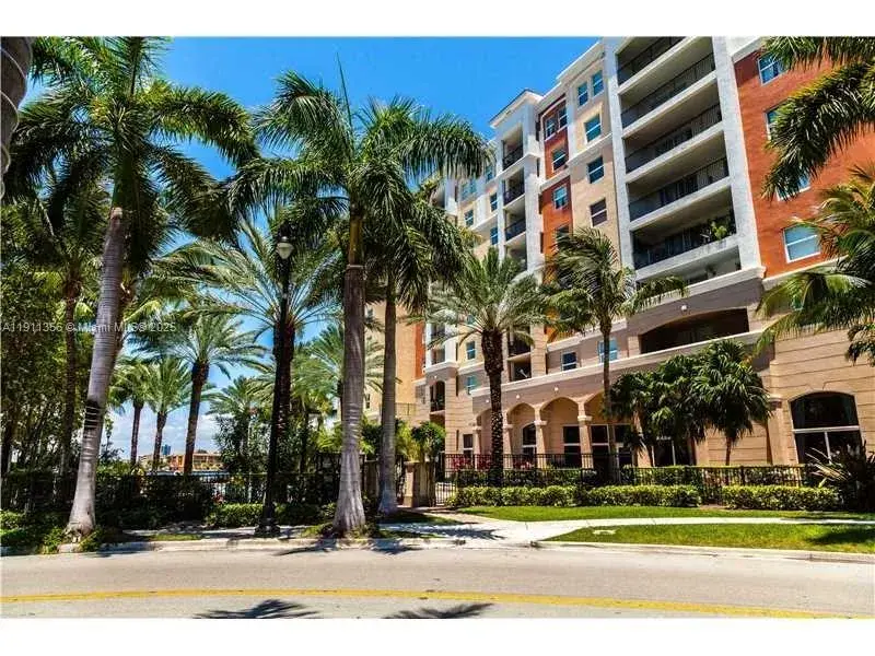 17100 N Bay Rd # 1118, Sunny Isles Beach FL 33160