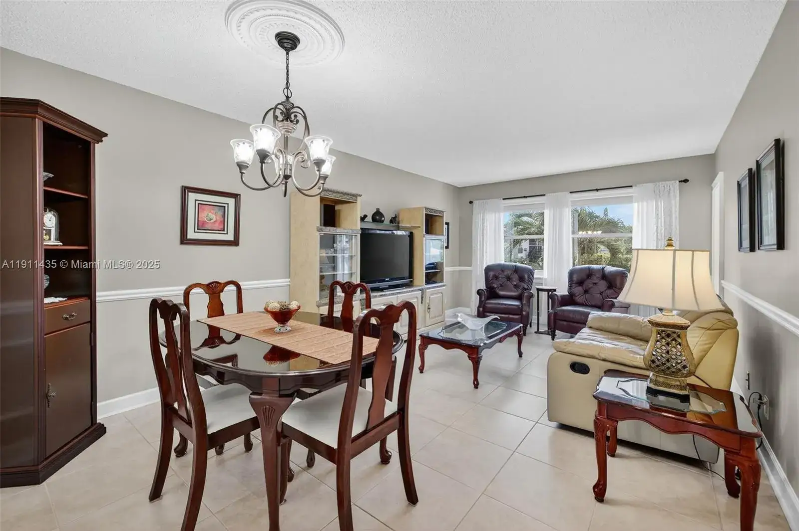 3501 NW 47th Ave # 507, Lauderdale Lakes FL 33319
