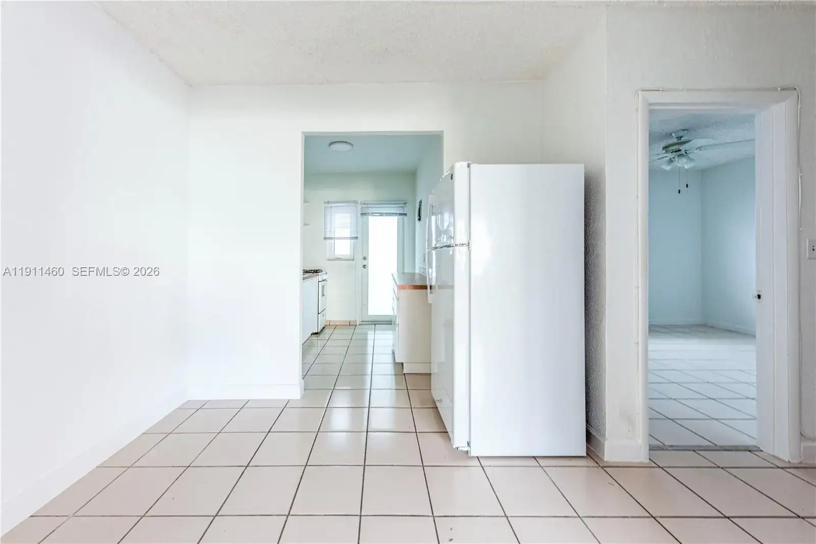 1247 Marseille Dr # 113, Miami Beach FL 33141 photo 4