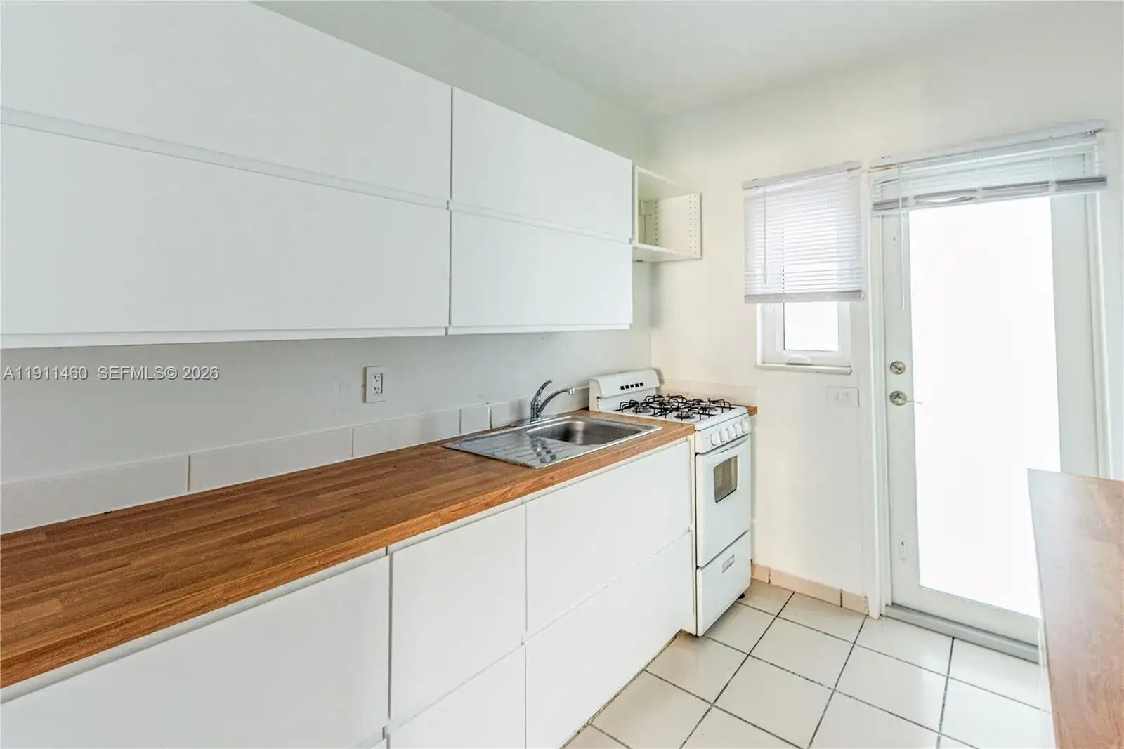 1247 Marseille Dr # 113, Miami Beach FL 33141 photo 5