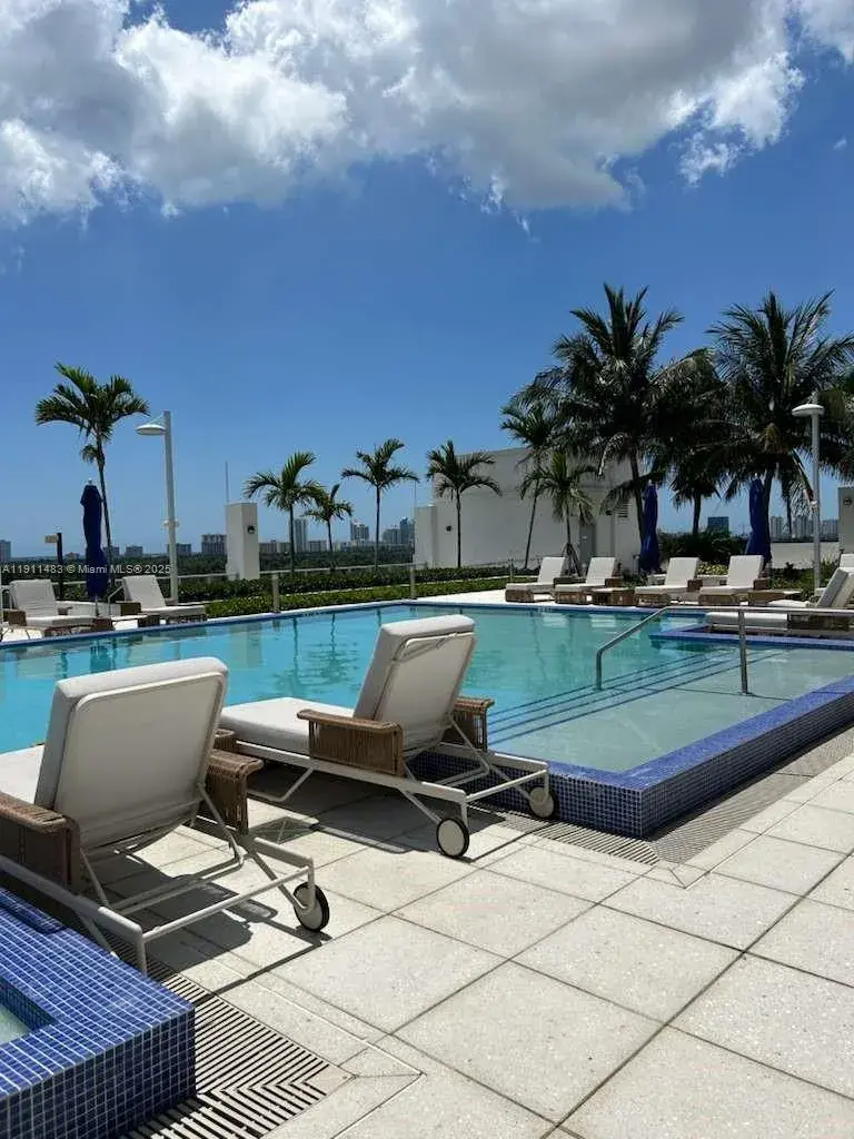 1776 Polk St # 1017, Hollywood FL 33020
