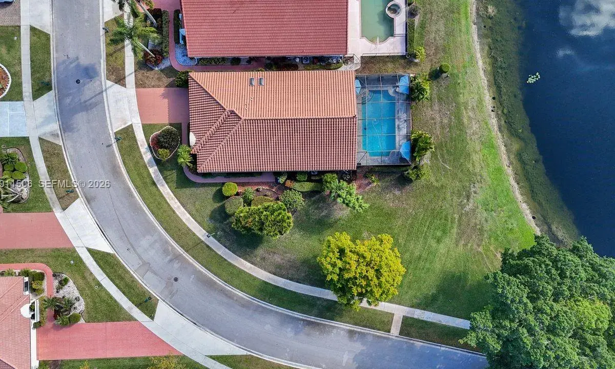 10858 White Aspen Ln, Boca Raton FL 33428