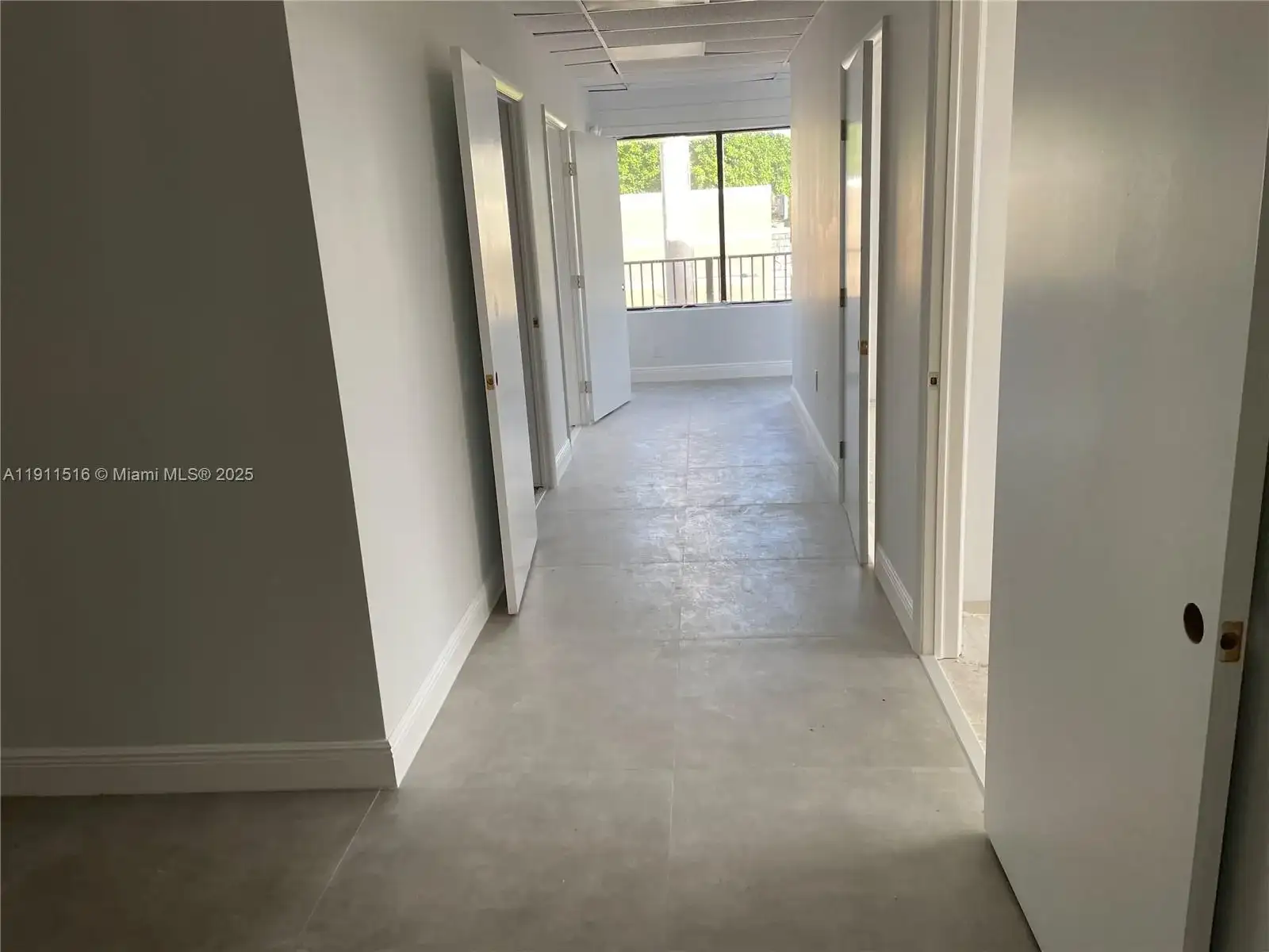 5845 Hollywood Blvd, Hollywood FL 33021 photo 4