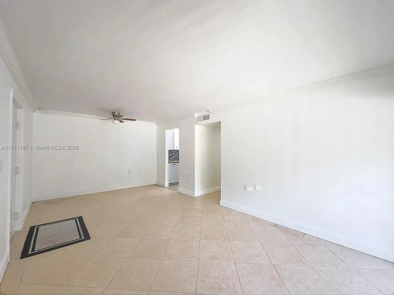 1201 Lake Victoria Dr # P, West Palm Beach FL 33411 photo 4
